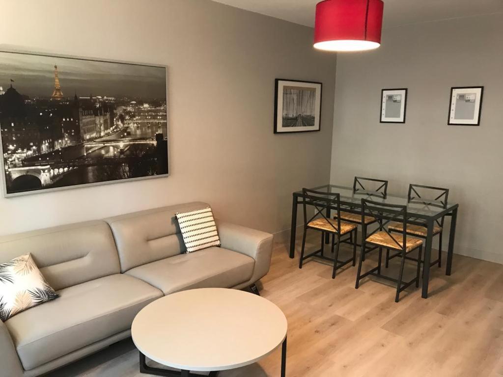 Pavillon 1 A 4 Personnes Chez L'Habitant Parfait Pour Une Famille Bagneux  Luaran gambar